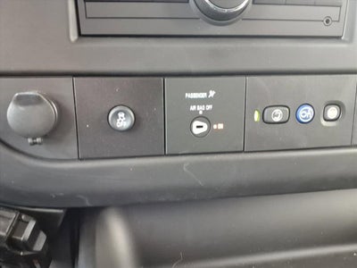 2024 Chevrolet Express Cutaway 3500 1WT