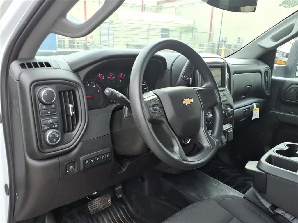 2025 Chevrolet Silverado 3500 HD Chassis Cab Work Truck