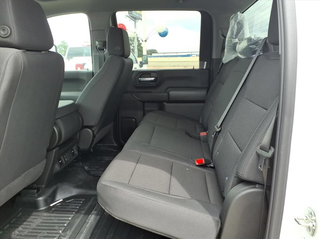 2026 Chevrolet Silverado 3500 HD WT DRW