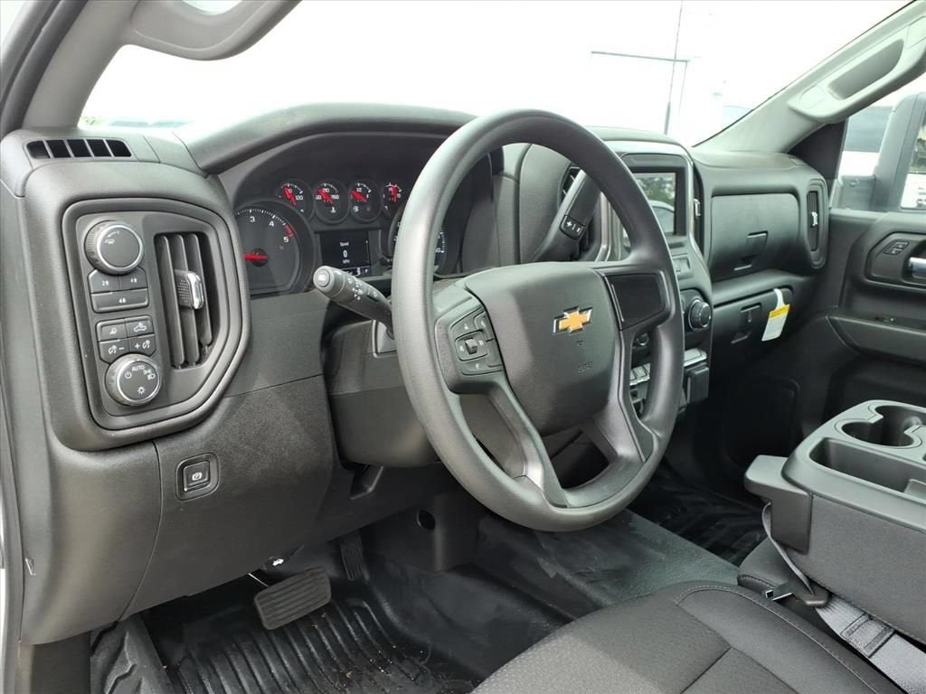2026 Chevrolet Silverado 3500 HD WT DRW