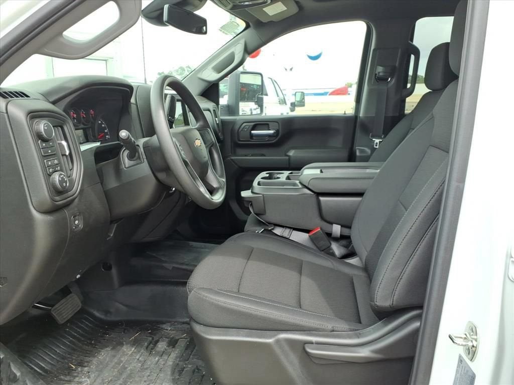 2026 Chevrolet Silverado 3500 HD WT DRW