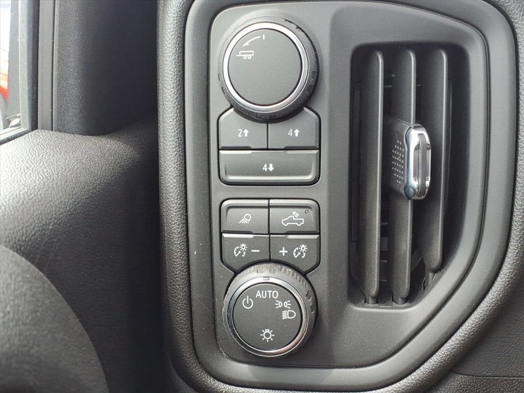 2026 Chevrolet Silverado 3500 HD WT DRW