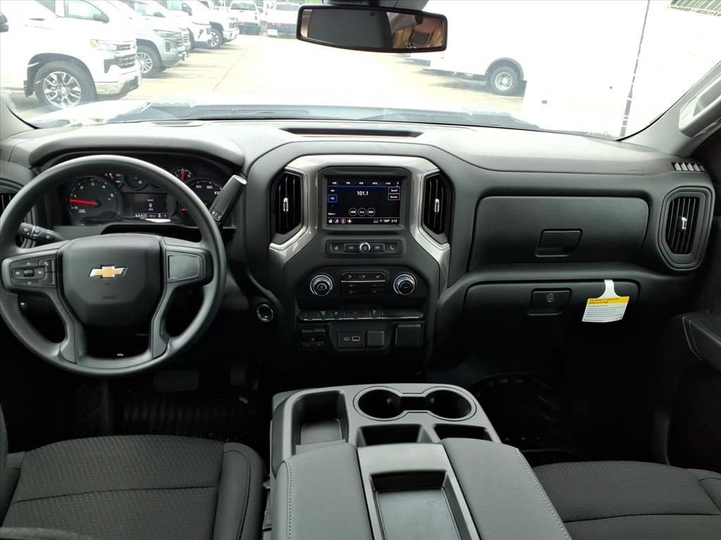 2026 Chevrolet Silverado 3500 HD WT DRW