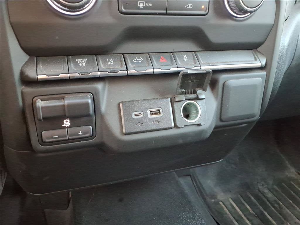 2025 Chevrolet Silverado 3500 HD WT DRW