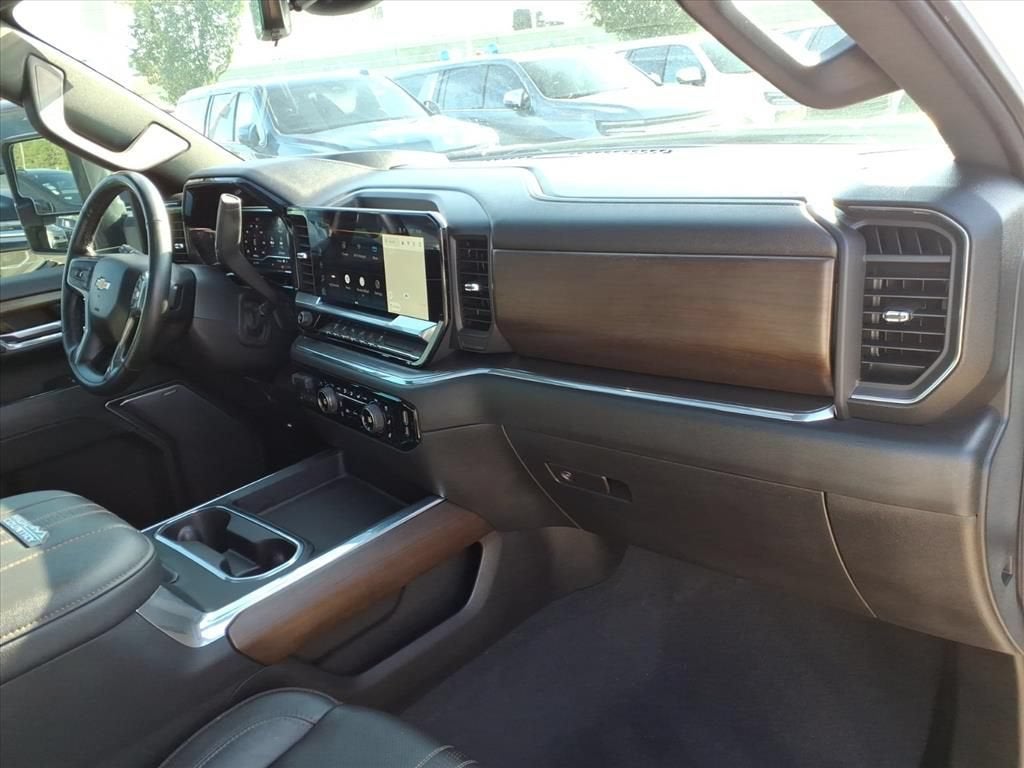 2024 Chevrolet Silverado 3500 HD High Country DRW