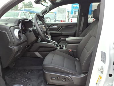 2025 Chevrolet Colorado WT/LT