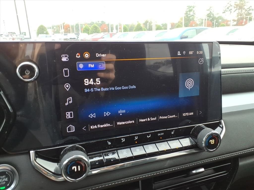 2025 Chevrolet Colorado WT/LT