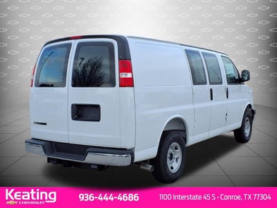 2025 Chevrolet Express Cargo 2500 WT