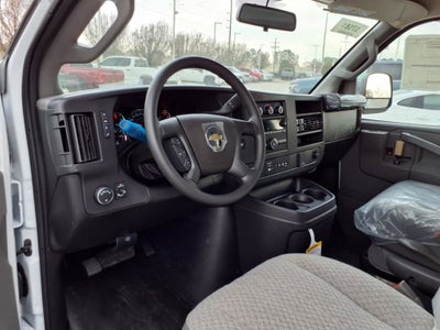 2025 Chevrolet Express Cargo 2500 WT