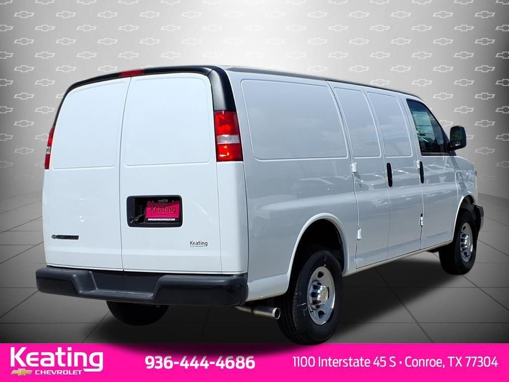 2024 Chevrolet Express Cargo 2500 WT