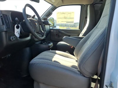 2024 Chevrolet Express Cargo 2500 WT