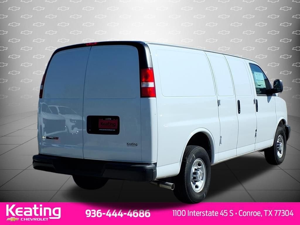 2024 Chevrolet Express Cargo 2500 WT