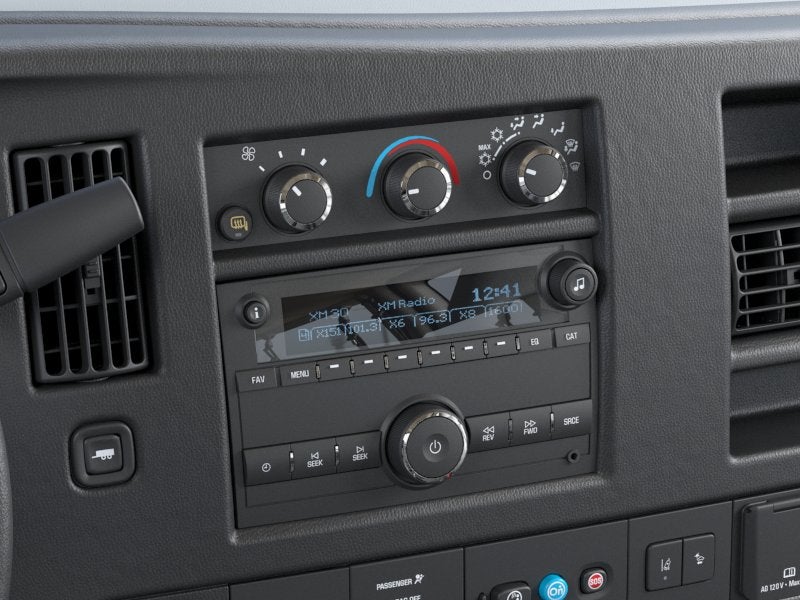 2024 Chevrolet Express Cargo 3500 WT