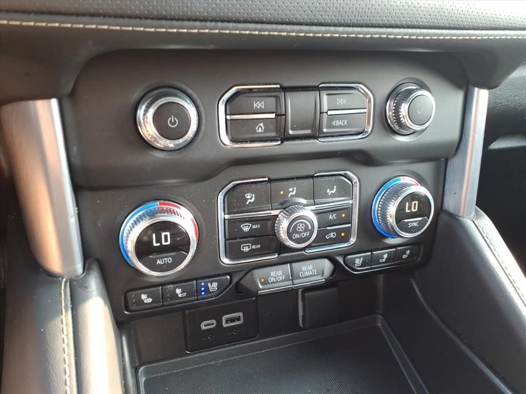 2024 GMC Yukon SLT
