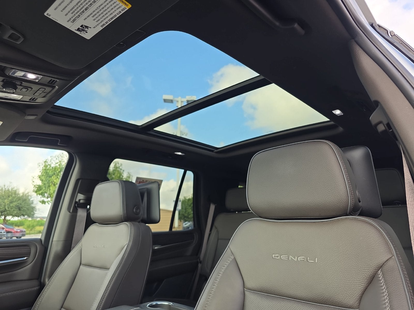 2024 GMC Yukon Denali