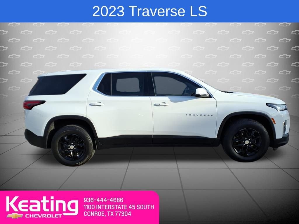 2023 Chevrolet Traverse LS