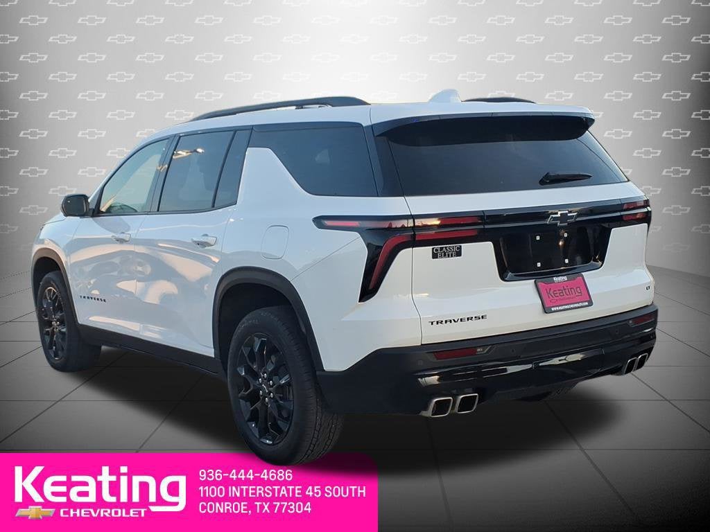 2024 Chevrolet Traverse LT