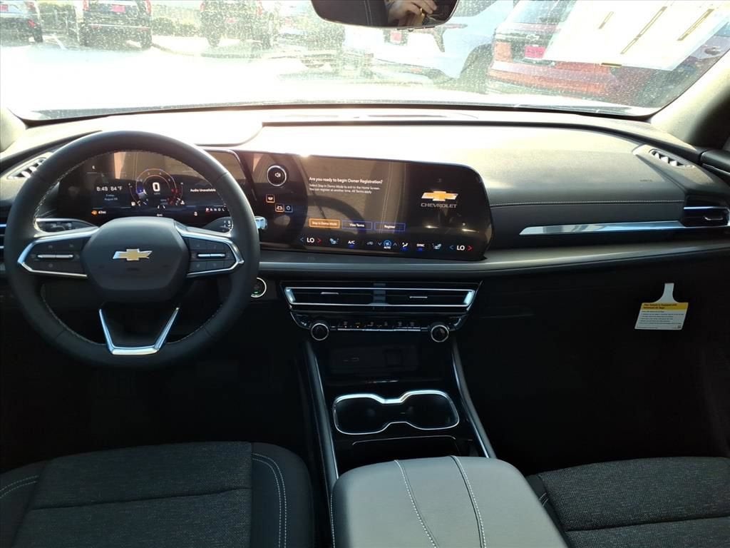 2027 Chevrolet Traverse LT - Photo 11