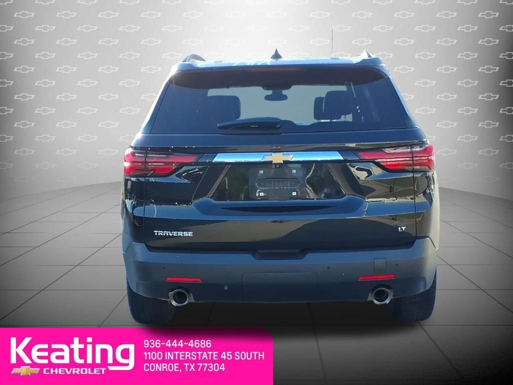 2022 Chevrolet Traverse LT Cloth