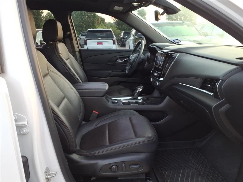 2023 Chevrolet Traverse High Country