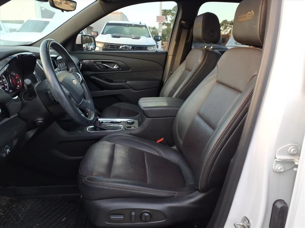 2023 Chevrolet Traverse High Country
