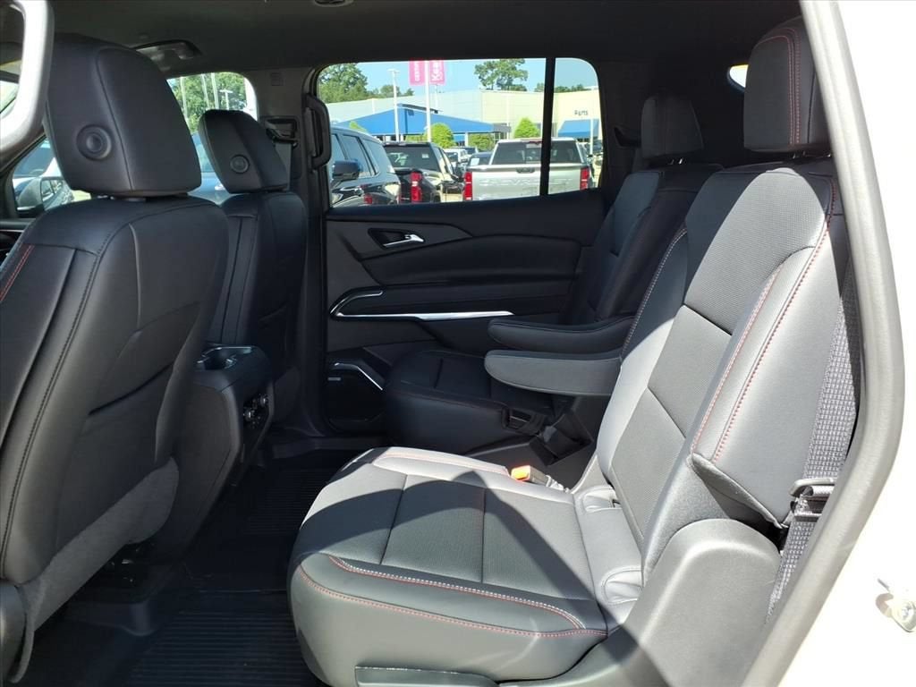 2026 Chevrolet Traverse Z71 - Photo 13