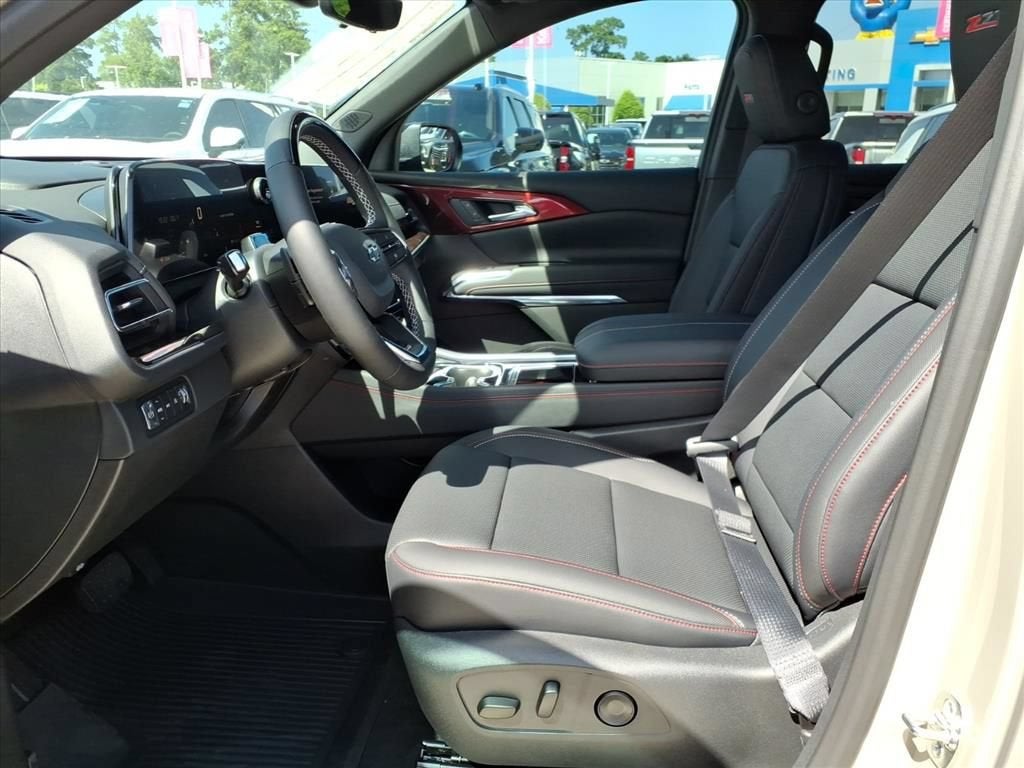 2026 Chevrolet Traverse Z71 - Photo 15