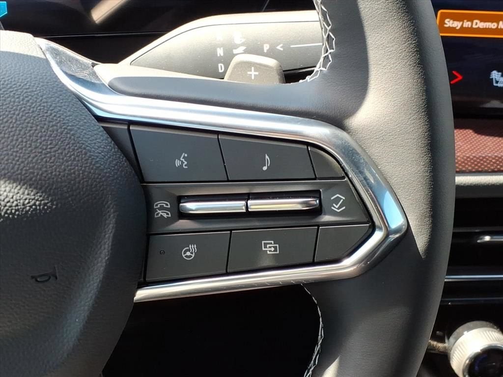 2026 Chevrolet Traverse Z71 - Photo 18