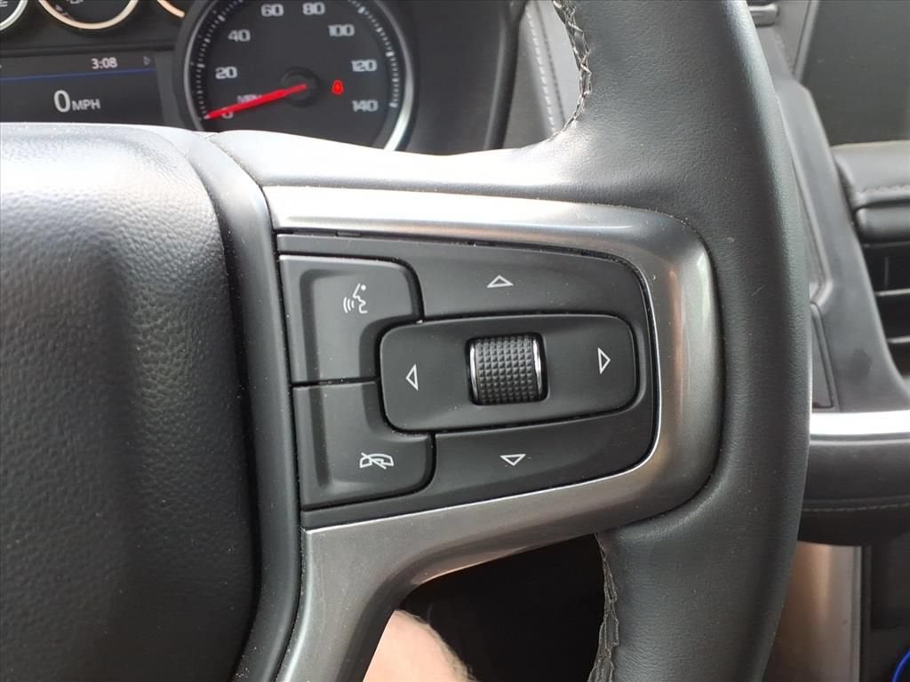 2024 Chevrolet Suburban LS