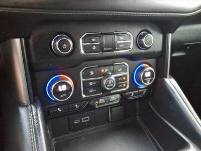 2022 Chevrolet Suburban LT