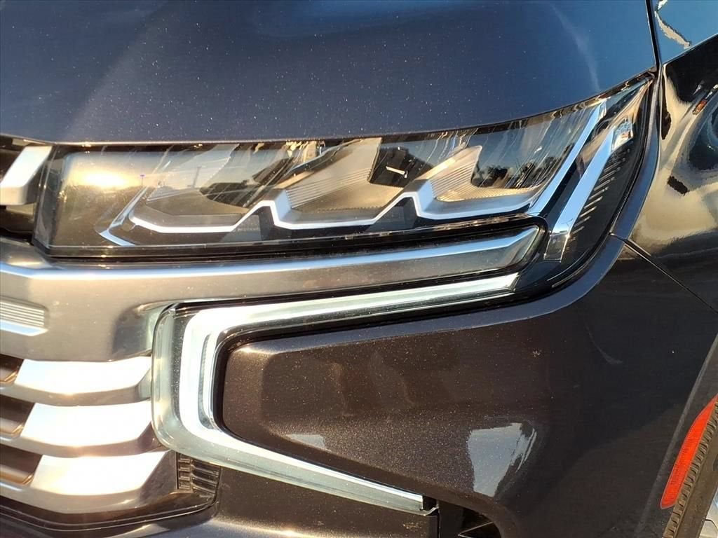 2022 Chevrolet Suburban High Country
