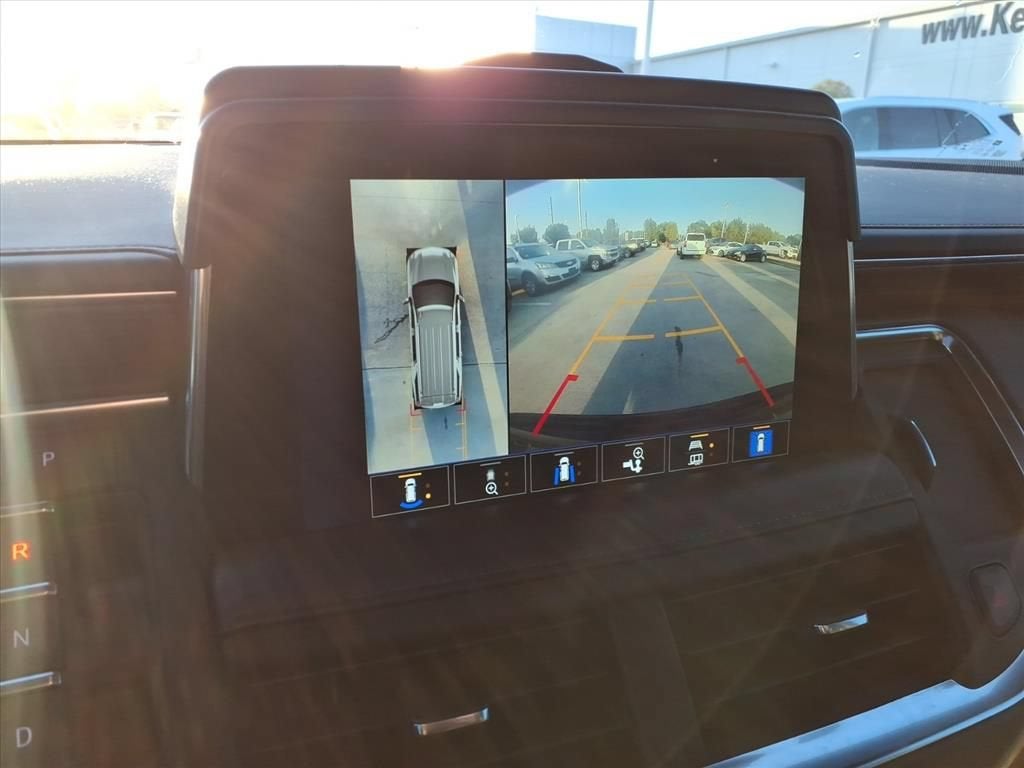2022 Chevrolet Suburban High Country