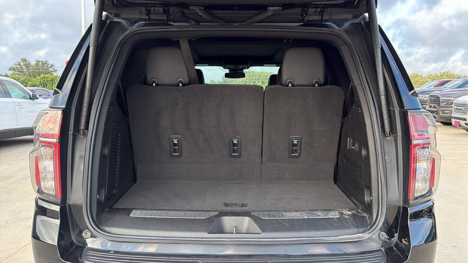 2024 Chevrolet Tahoe RST