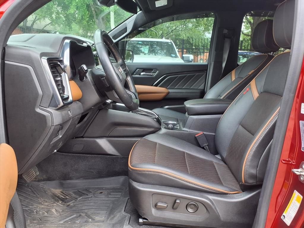 2023 GMC Canyon AT4
