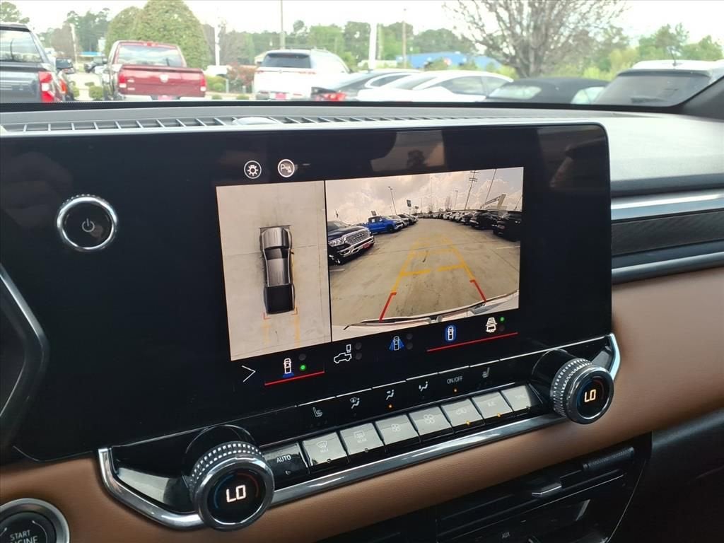 2024 GMC Canyon AT4