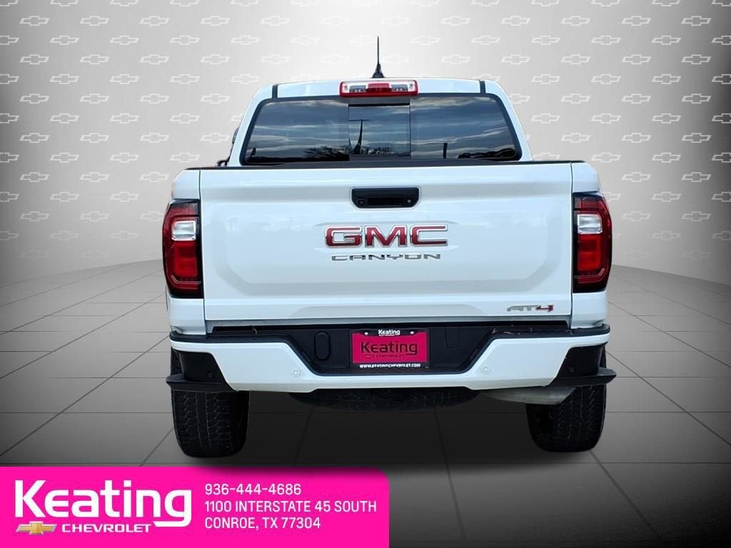 2024 GMC Canyon AT4