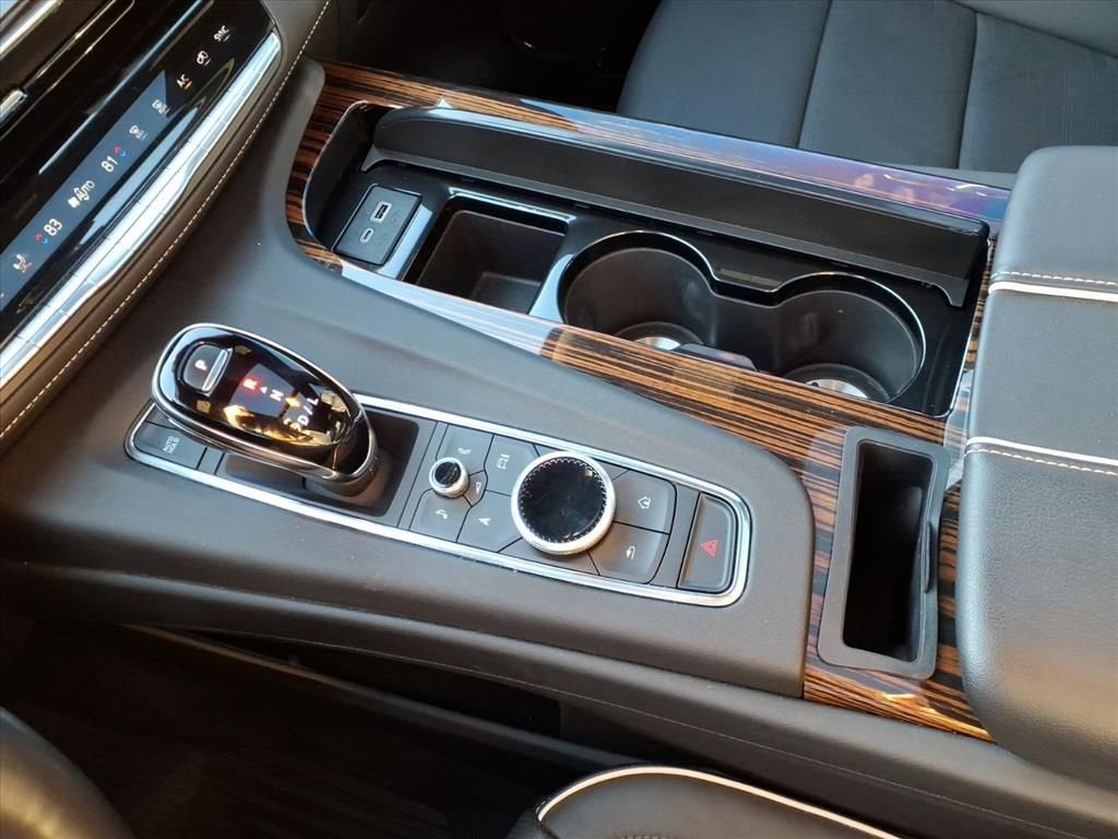 2024 Cadillac Escalade Premium Luxury