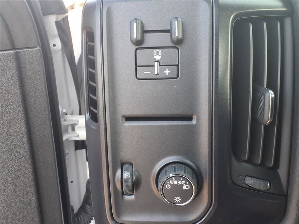 2024 Chevrolet Silverado 5500 HD Work Truck