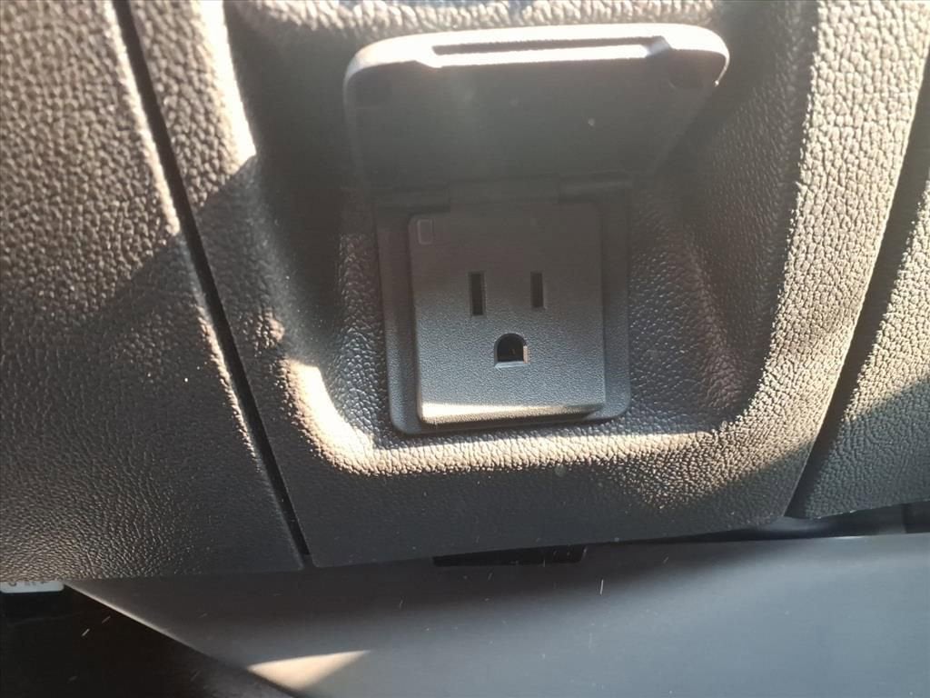 2024 Chevrolet Silverado 5500 HD Work Truck