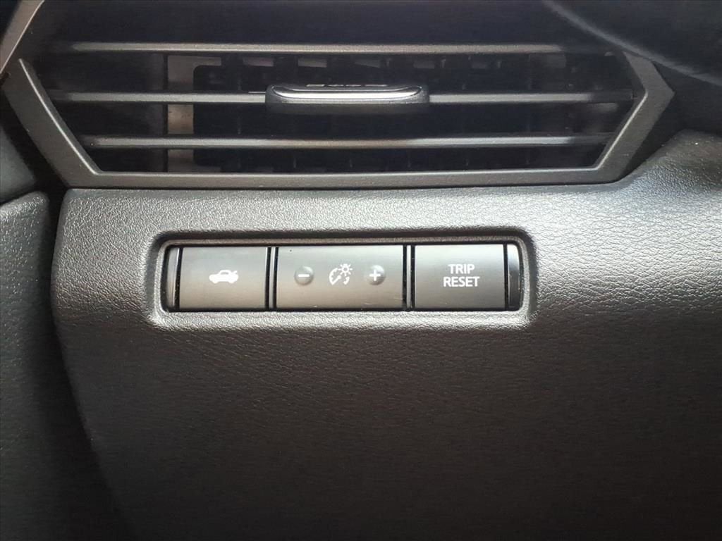 2019 Nissan Altima 2.0 SR