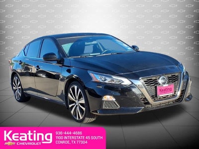 2022 Nissan Altima SR FWD
