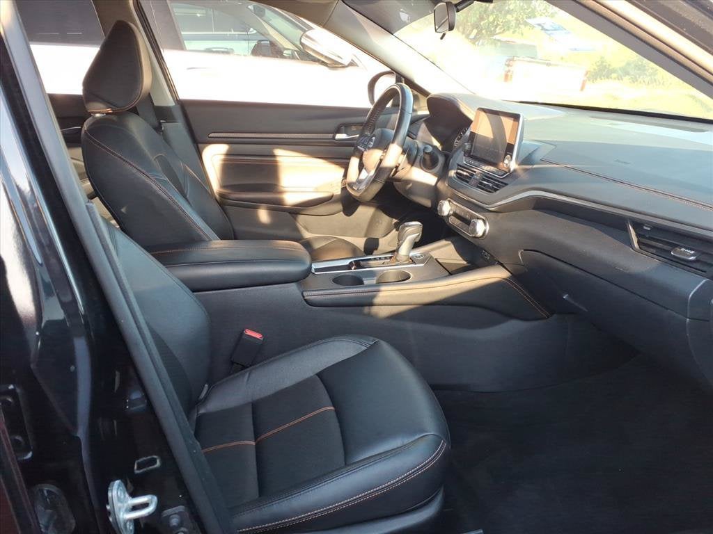 2022 Nissan Altima SR FWD