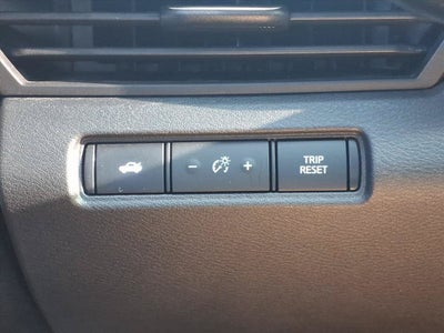 2022 Nissan Altima SR FWD