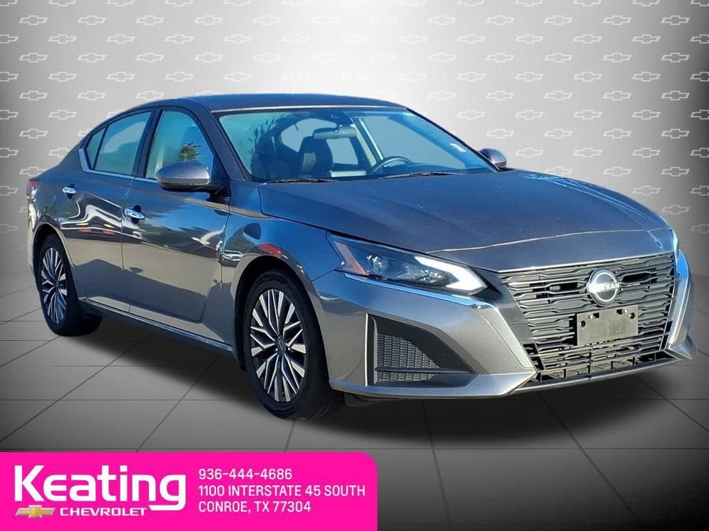 2023 Nissan Altima SV FWD