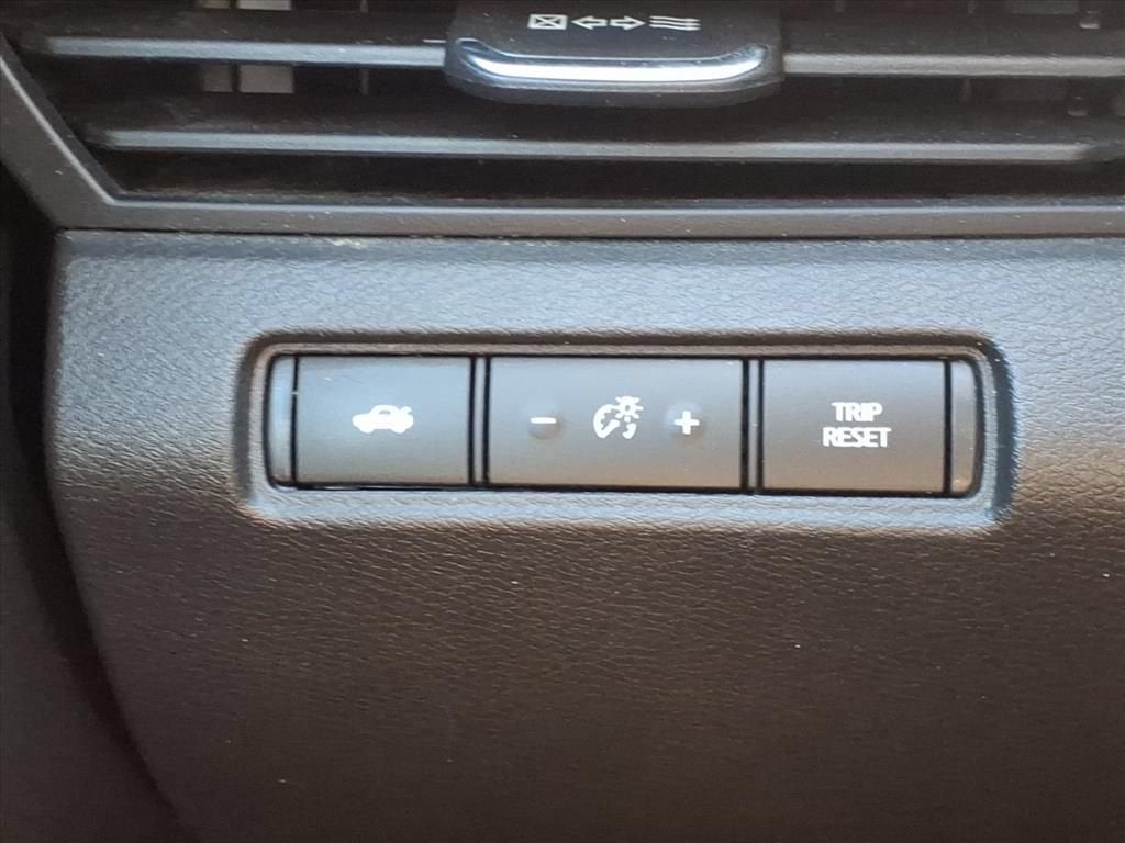 2023 Nissan Altima SV FWD