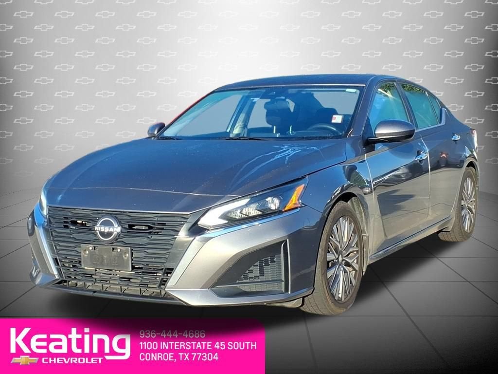 2023 Nissan Altima SV FWD