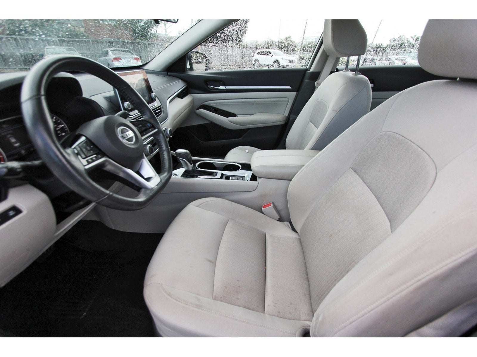 2022 Nissan Altima SV FWD