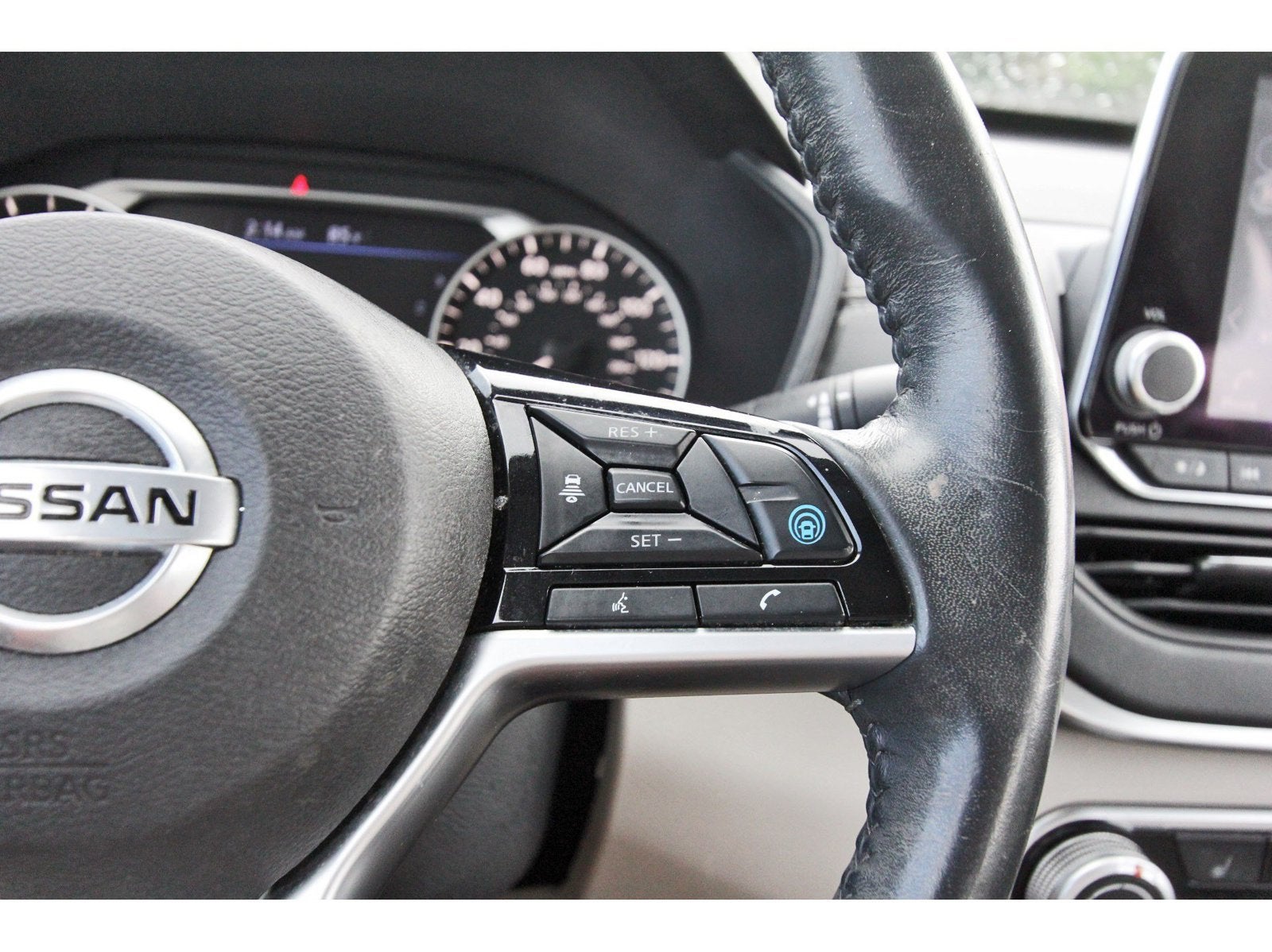 2022 Nissan Altima SV FWD
