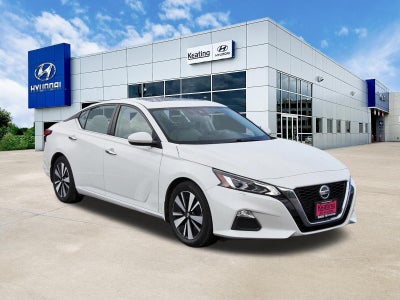 2022 Nissan Altima SV FWD