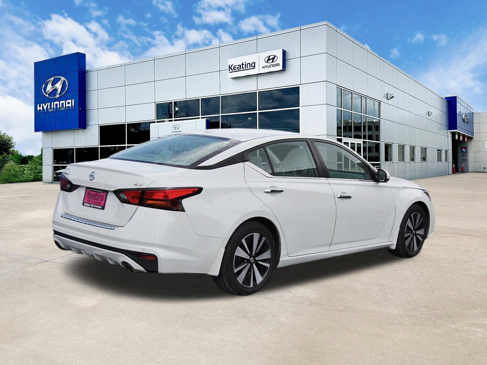 2022 Nissan Altima SV FWD